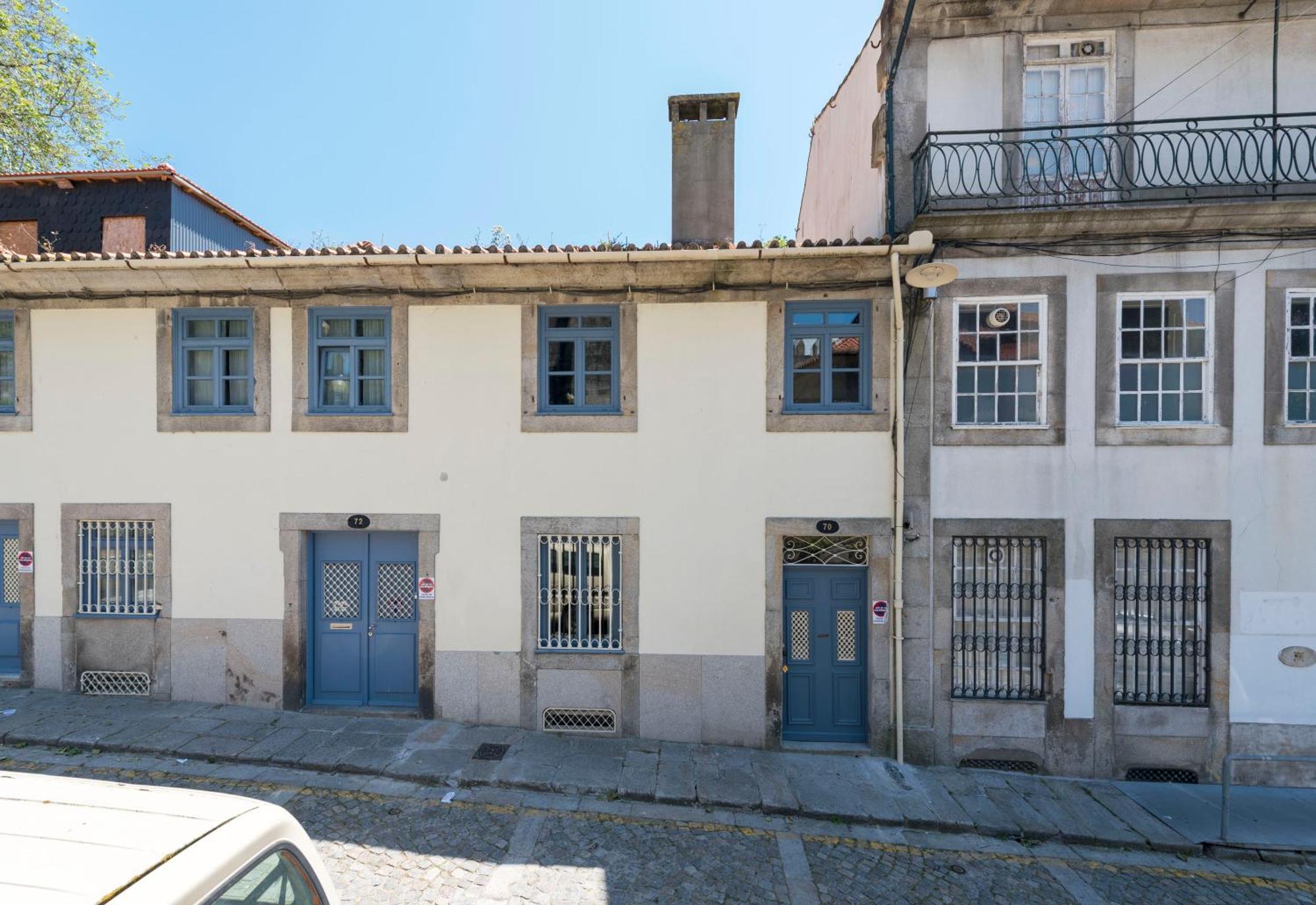 Casa Da Muralha Porto Luaran gambar