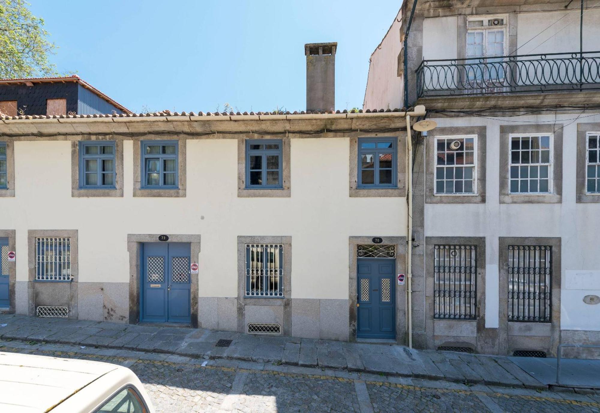 Casa Da Muralha Porto Luaran gambar